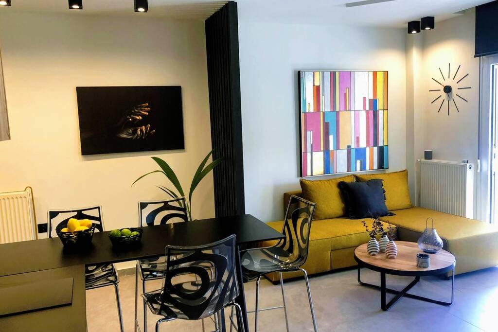 Vyron 1 Elegance Apartamento Nea Michaniona Exterior foto