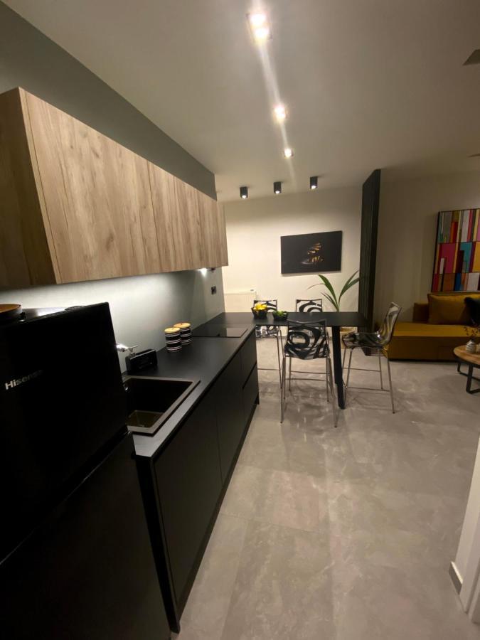 Vyron 1 Elegance Apartamento Nea Michaniona Exterior foto