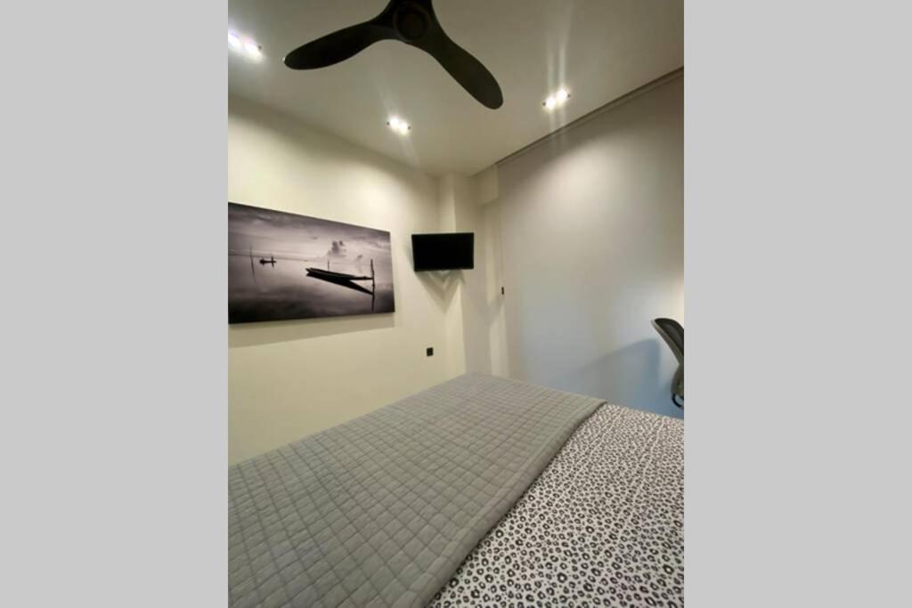 Vyron 1 Elegance Apartamento Nea Michaniona Exterior foto