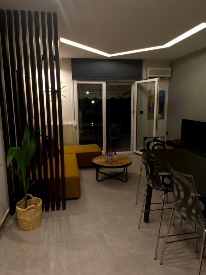 Vyron 1 Elegance Apartamento Nea Michaniona Exterior foto